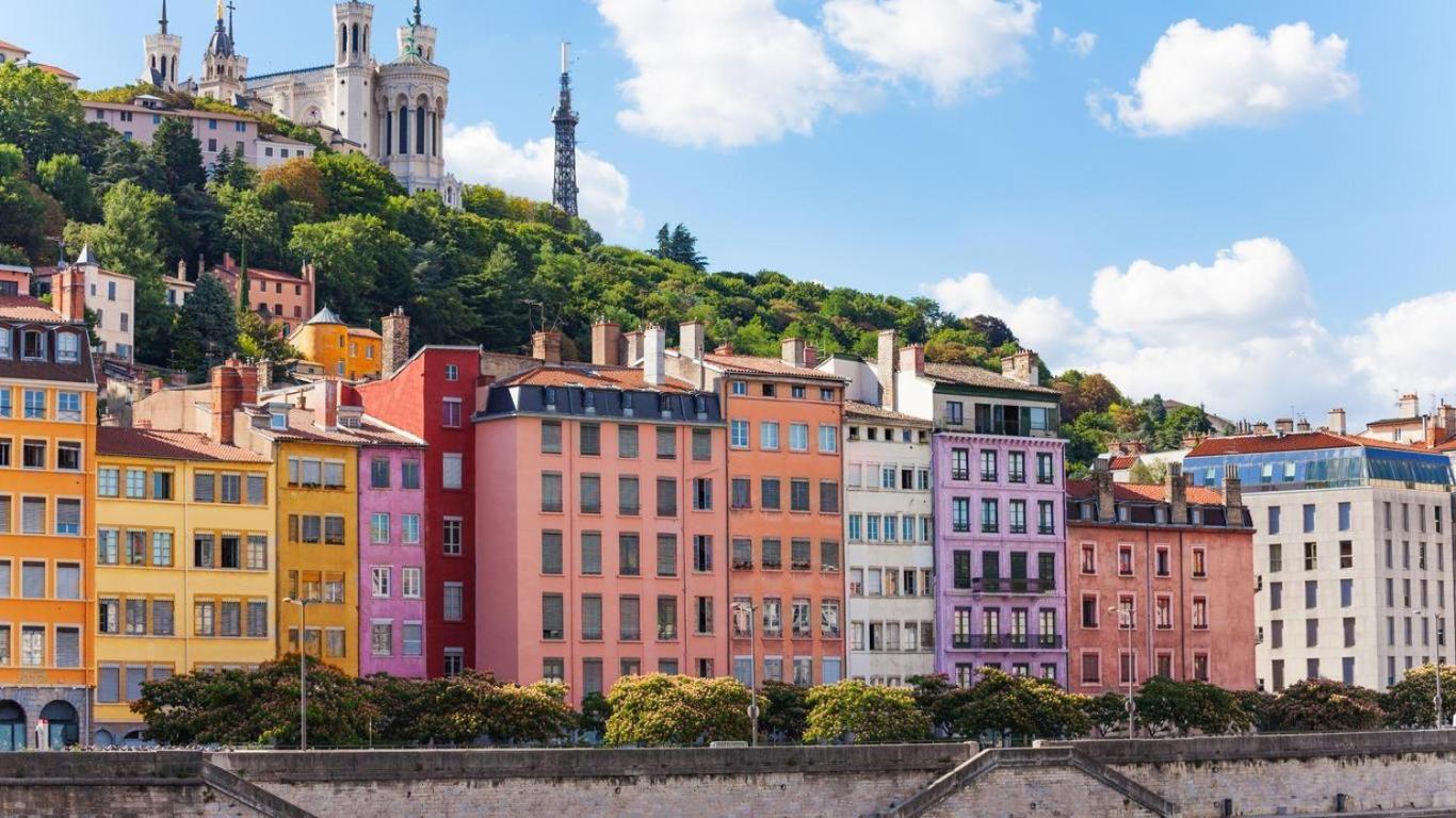 Charmante Maison Avec Jardin Sans Vis-A-Vis Saint-Fons Exterior foto