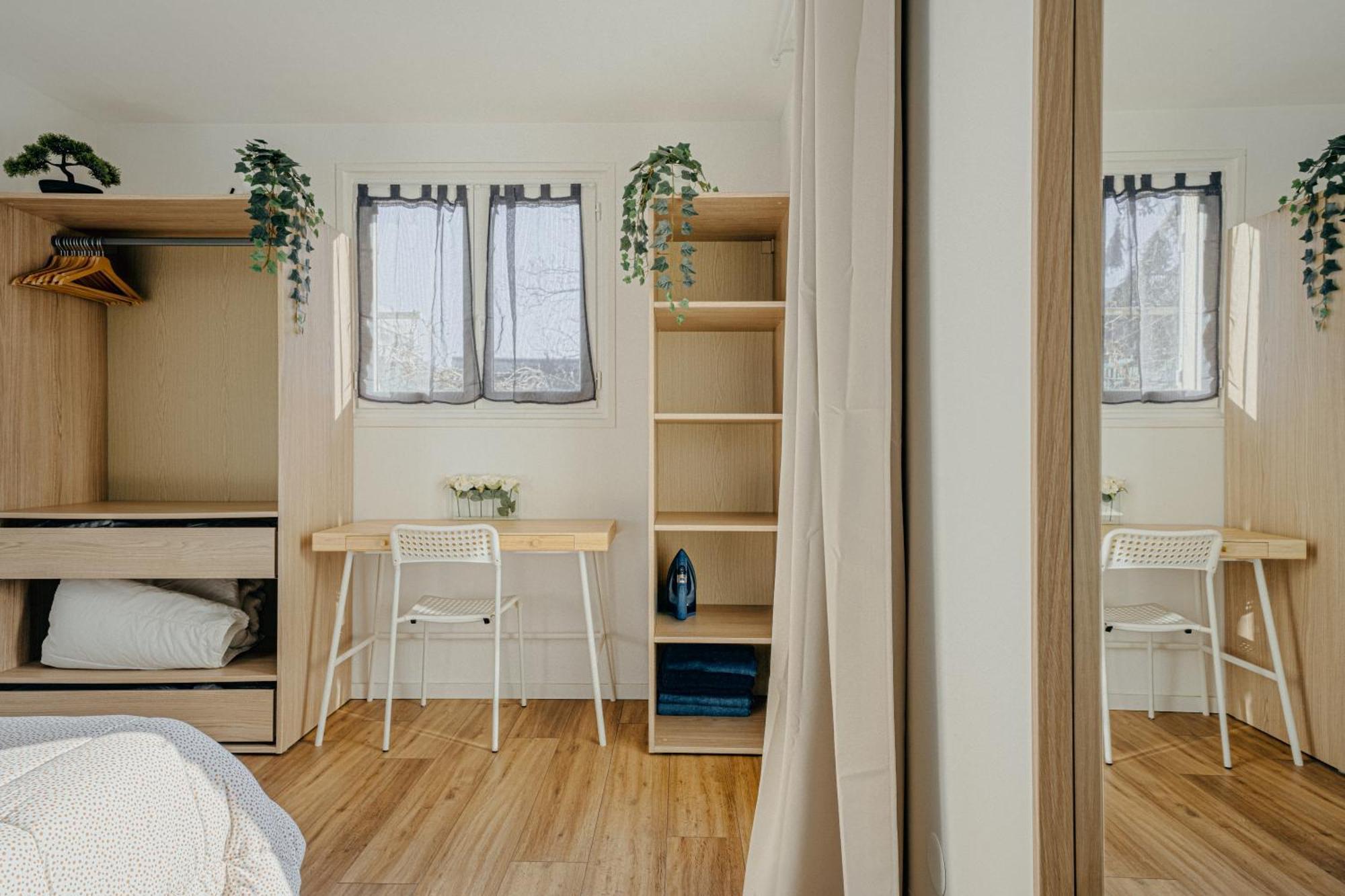 Charmante Maison Avec Jardin Sans Vis-A-Vis Saint-Fons Exterior foto