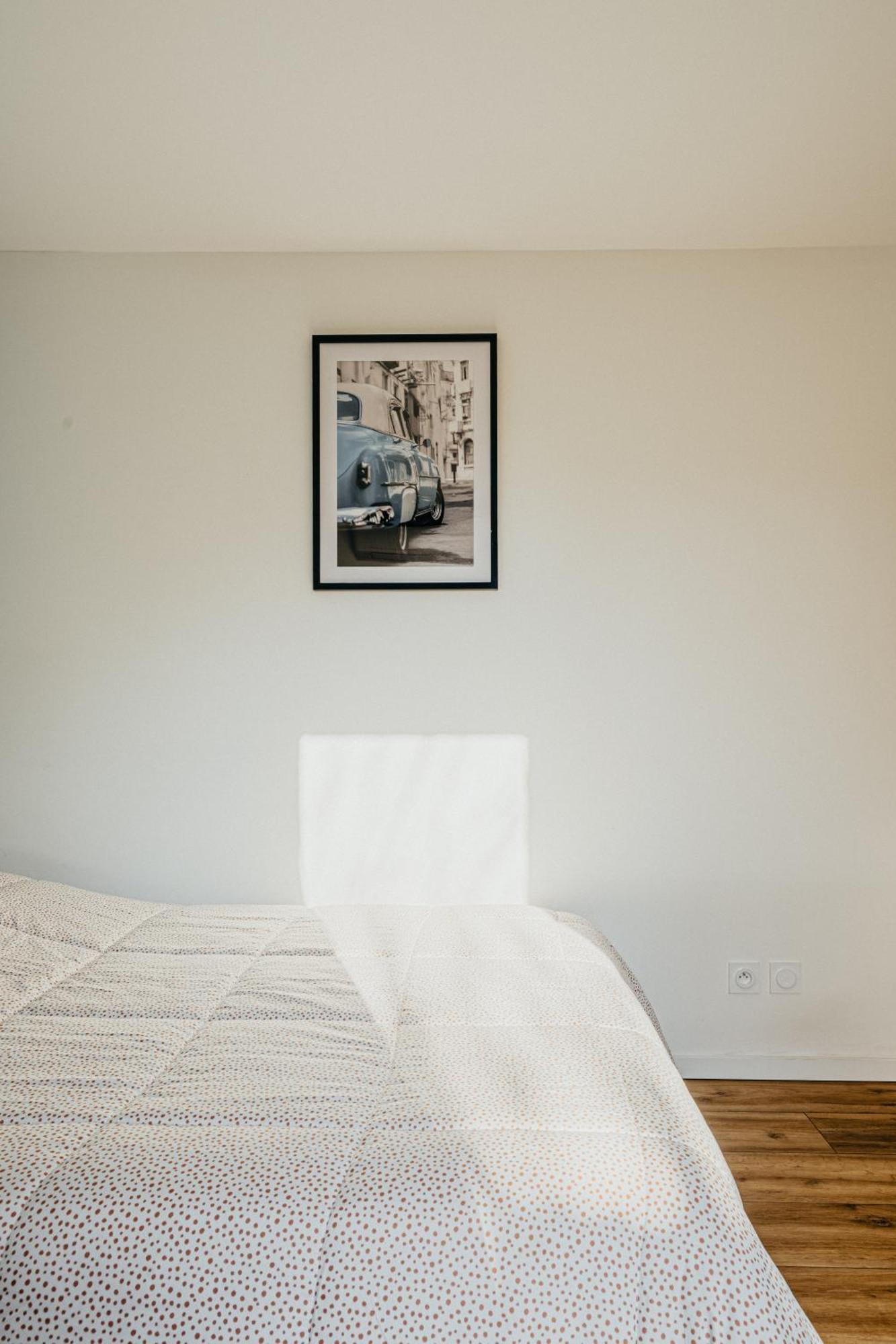 Charmante Maison Avec Jardin Sans Vis-A-Vis Saint-Fons Exterior foto