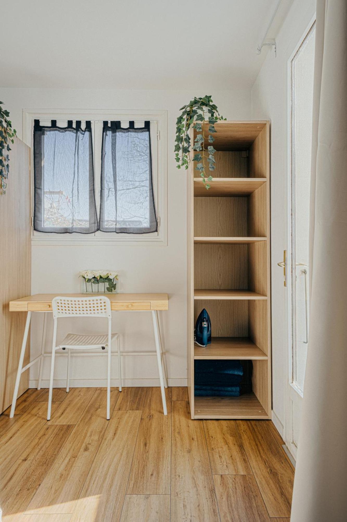 Charmante Maison Avec Jardin Sans Vis-A-Vis Saint-Fons Exterior foto